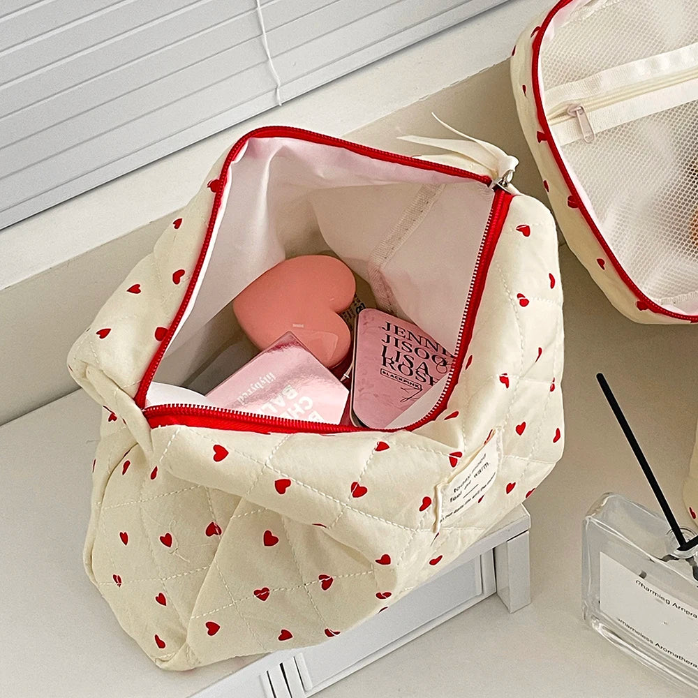 Ins Style Heart Cosmetic Storage Bag (