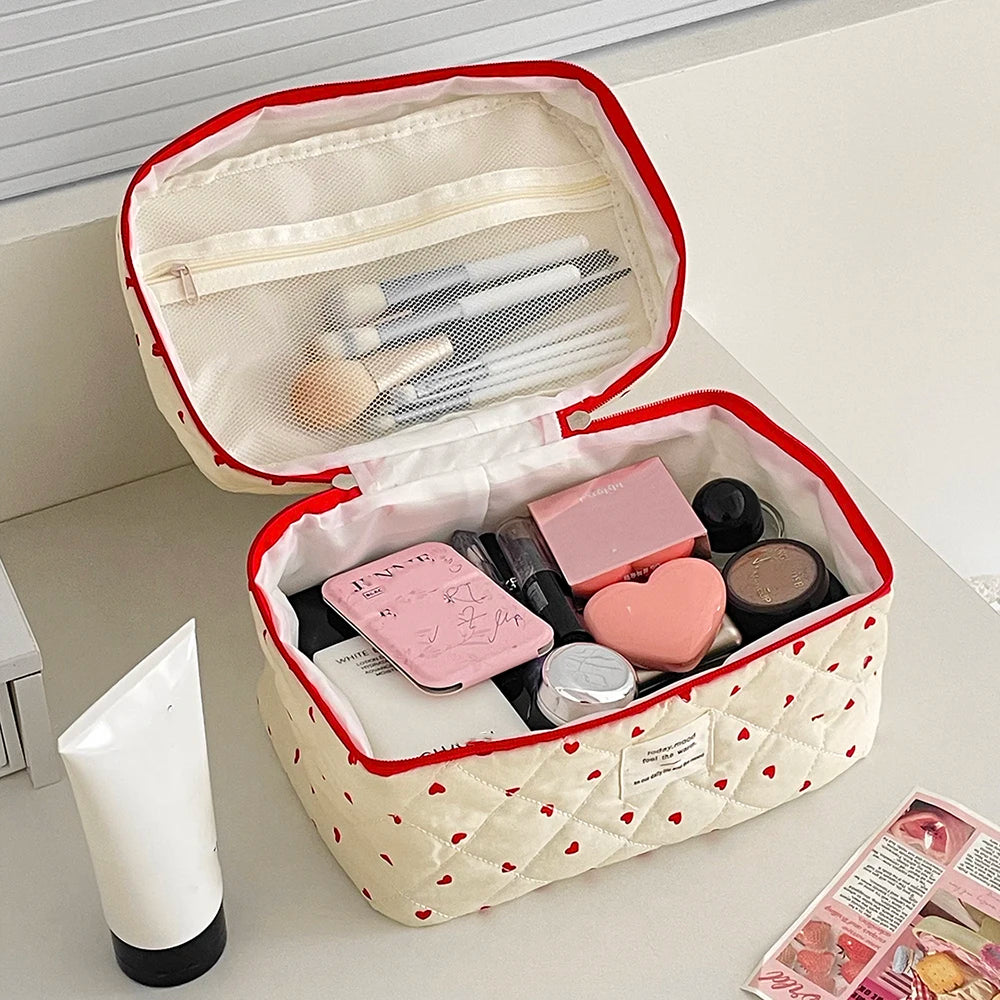 Ins Style Heart Cosmetic Storage Bag (