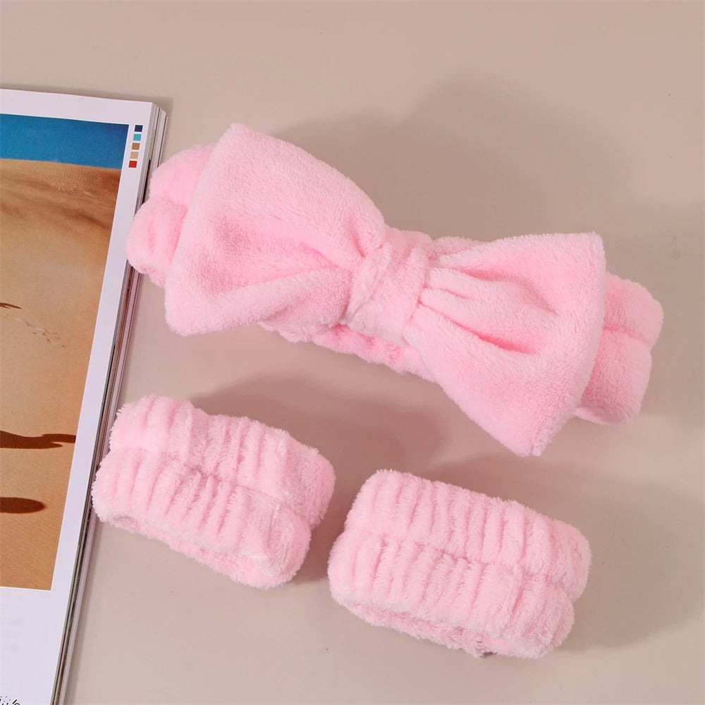 Wristband for Washing Face