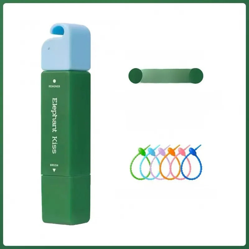 Travel-Friendly Food & Drink Stain Pen