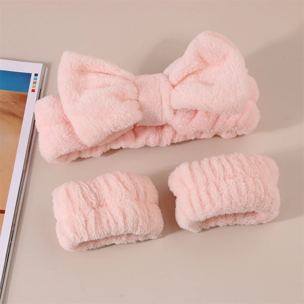 Wristband for Washing Face
