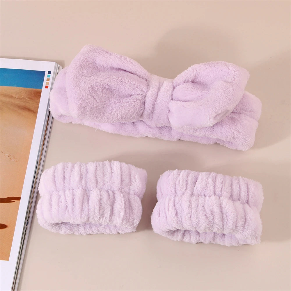 Wristband for Washing Face
