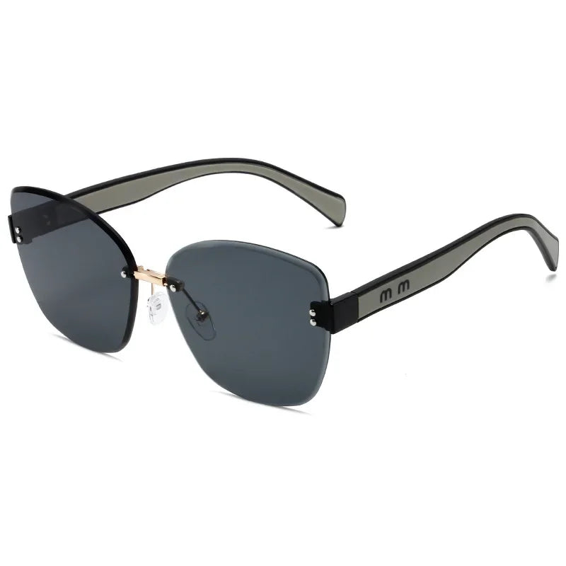 Large Frame Cat Eye Fashion Sunglasses