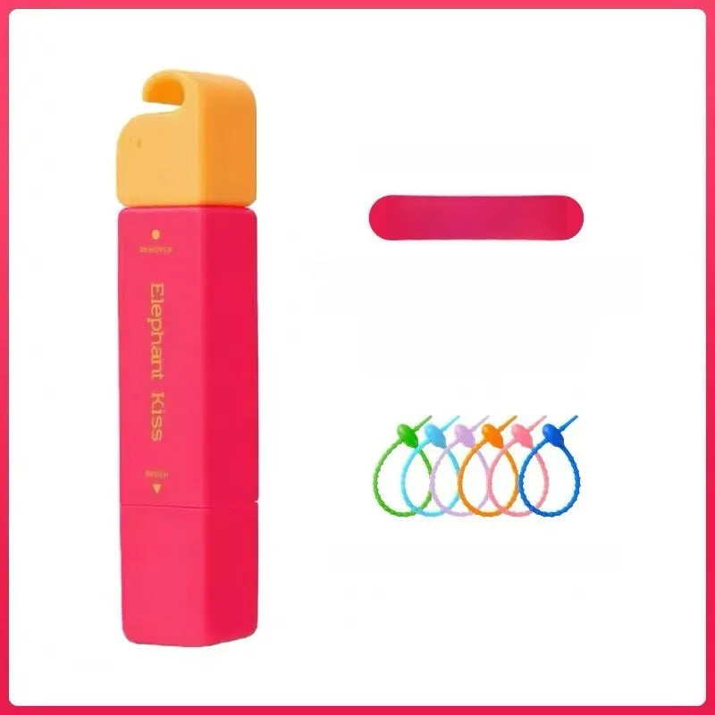 Travel-Friendly Food & Drink Stain Pen