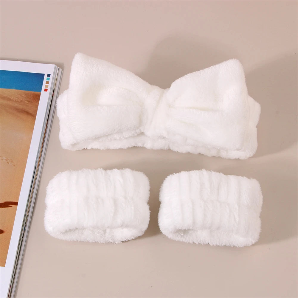 Wristband for Washing Face