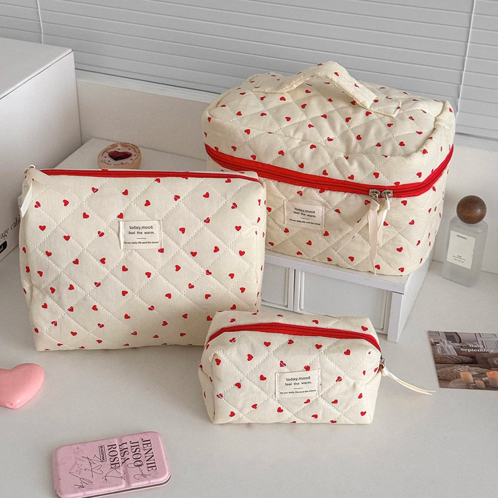 Ins Style Heart Cosmetic Storage Bag (